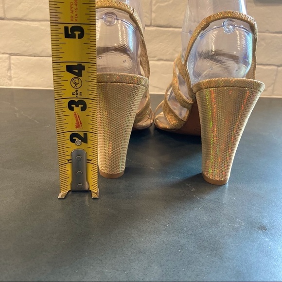 NWT sz 8.5 David Aaron gold metallic iridescent strappy heeled sandals - Picture 15 of 16